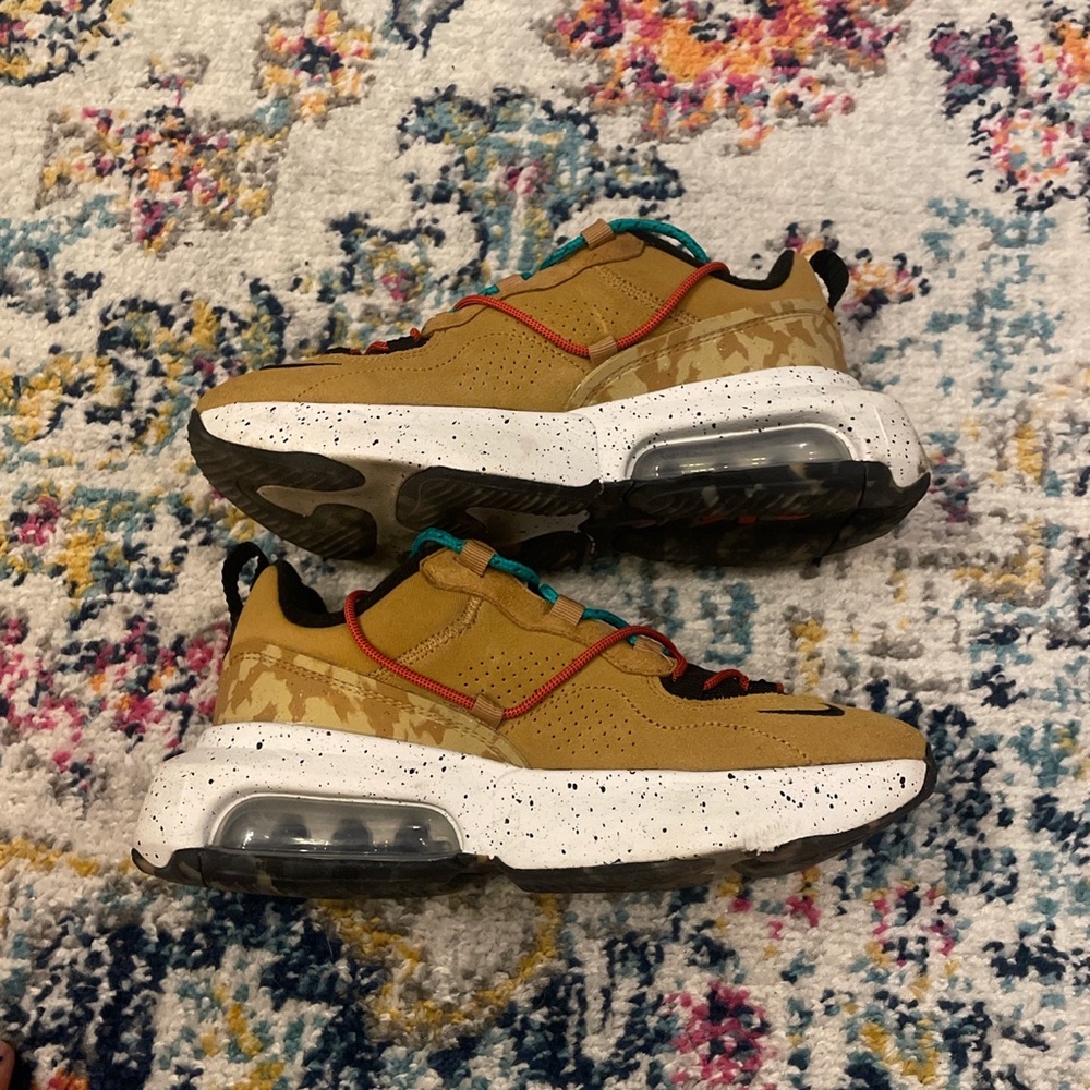 Nike Air Max Viva Wheat/ Yellow Multicolored Sneaker